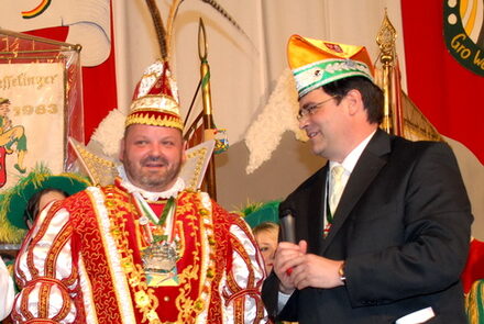 Bürgermeister Hans-Peter Haupt mit Prinz Peter II.